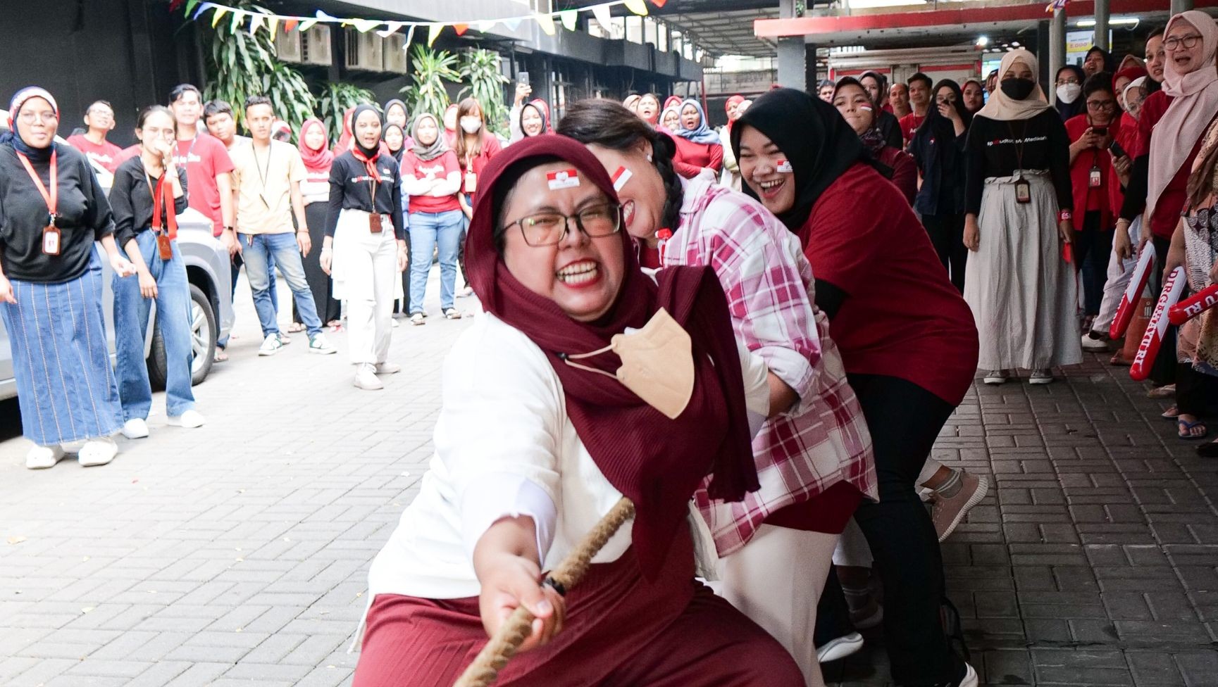 Kembali Meriahkan HUT RI Ke-78, AdMedika Gelar Rangkaian Lomba 17-an