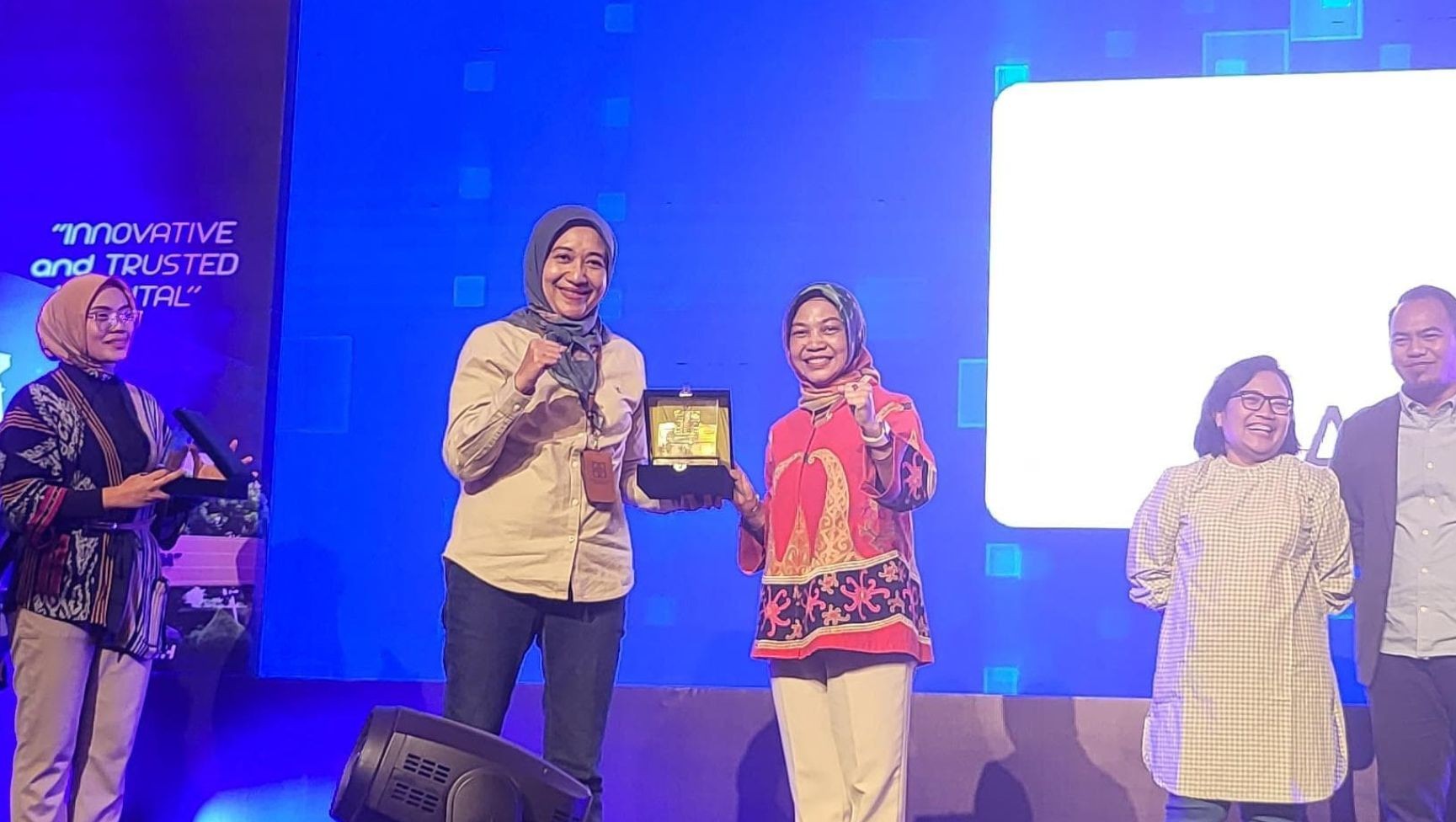 AdMedika Terima Penghargaan JIH Yogyakarta
