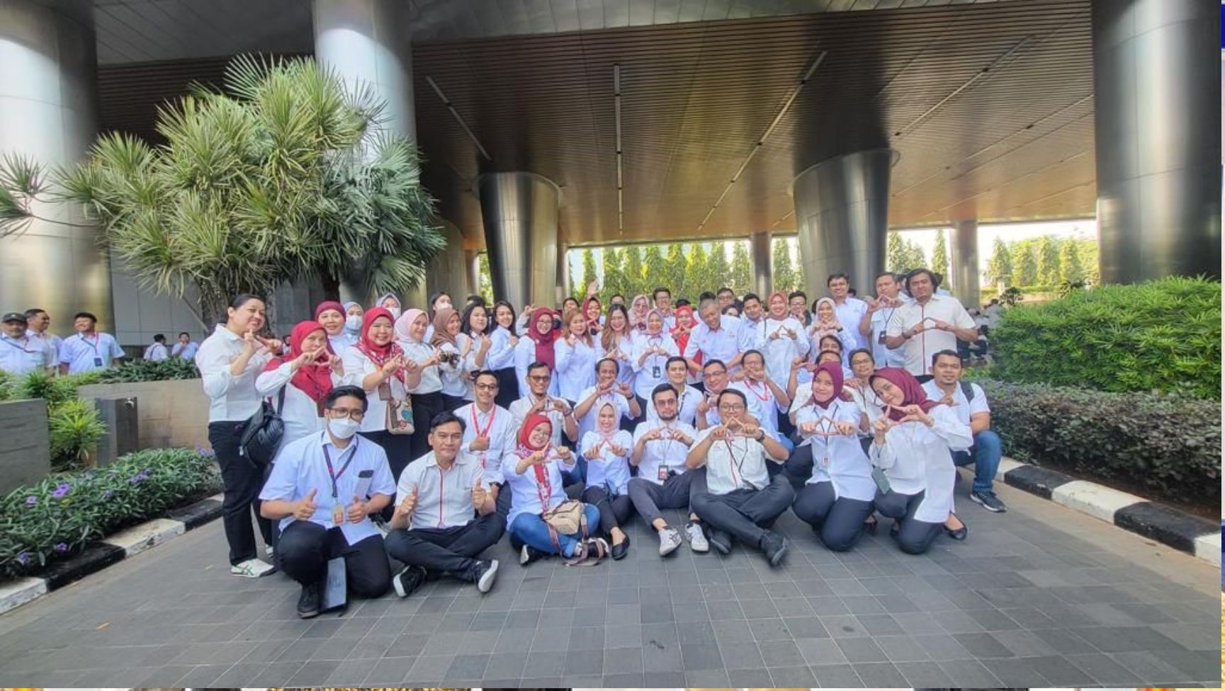 Bersama Majukan Indonesia, AdMedika turut melaksanakan Upacara Peringatan Sumpah Pemuda