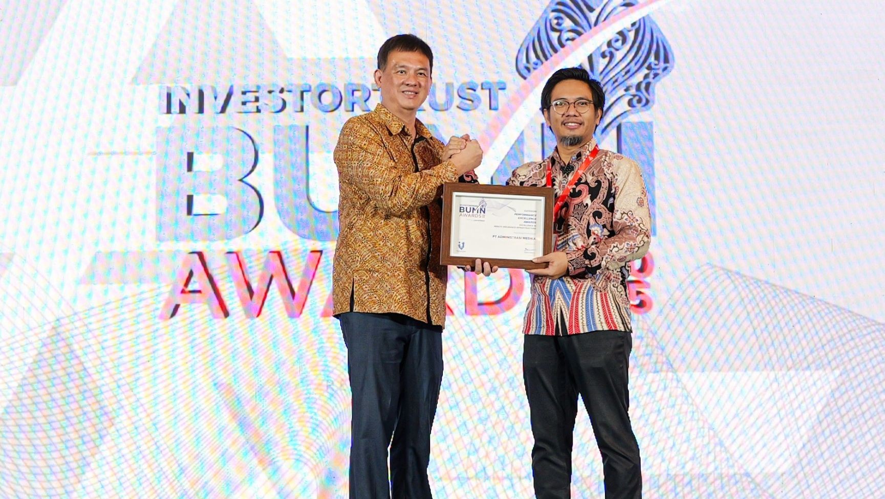 AdMedika Raih Penghargaan Excellence in Health Insurance Infrastructure di BUMN Awards 2025