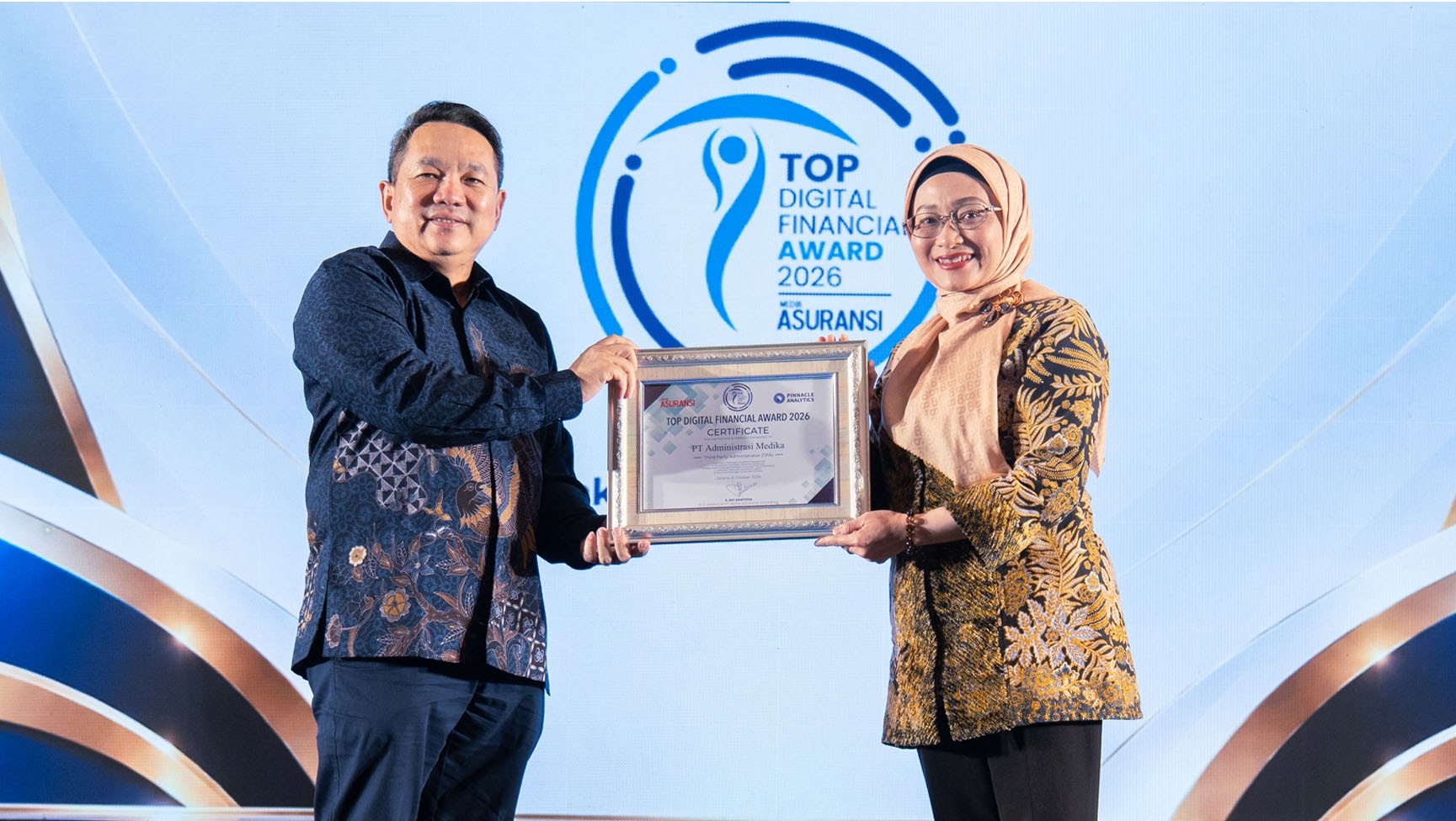 ADMEDIKA RAIH PERINGKAT 1 TPA PADA TOP DIGITAL FINANCIAL AWARD
